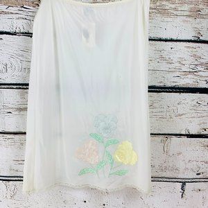 Corhan Women's Vintage Slip Ivory Small